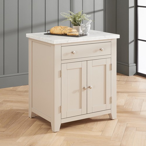 Kitchen island with white - island,