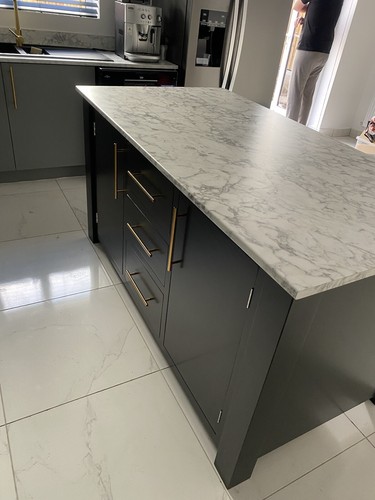 Kitchen island